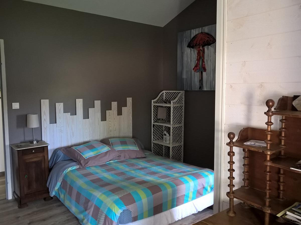 Saint-Pompain Entre Marais Et Gatine B&B 외부 사진