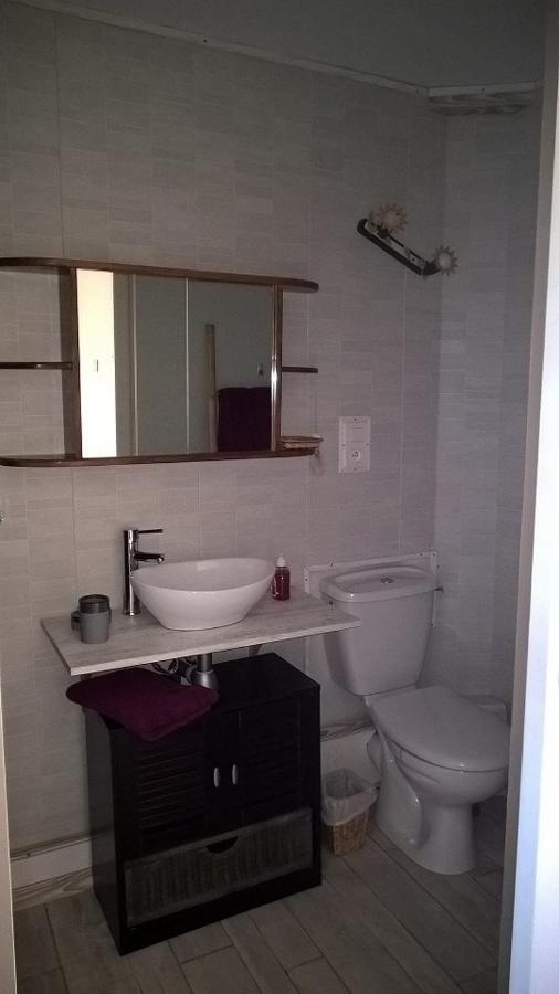 Saint-Pompain Entre Marais Et Gatine B&B 외부 사진